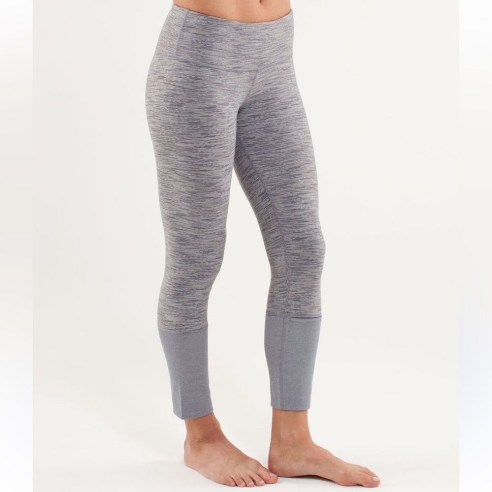 3 for $40 Lululemon Women’s Gray Wunder Under Crop Leggings Size 6